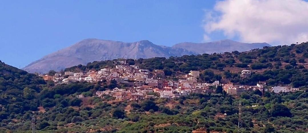 Villa Sarichel Nikithianos Екстериор снимка